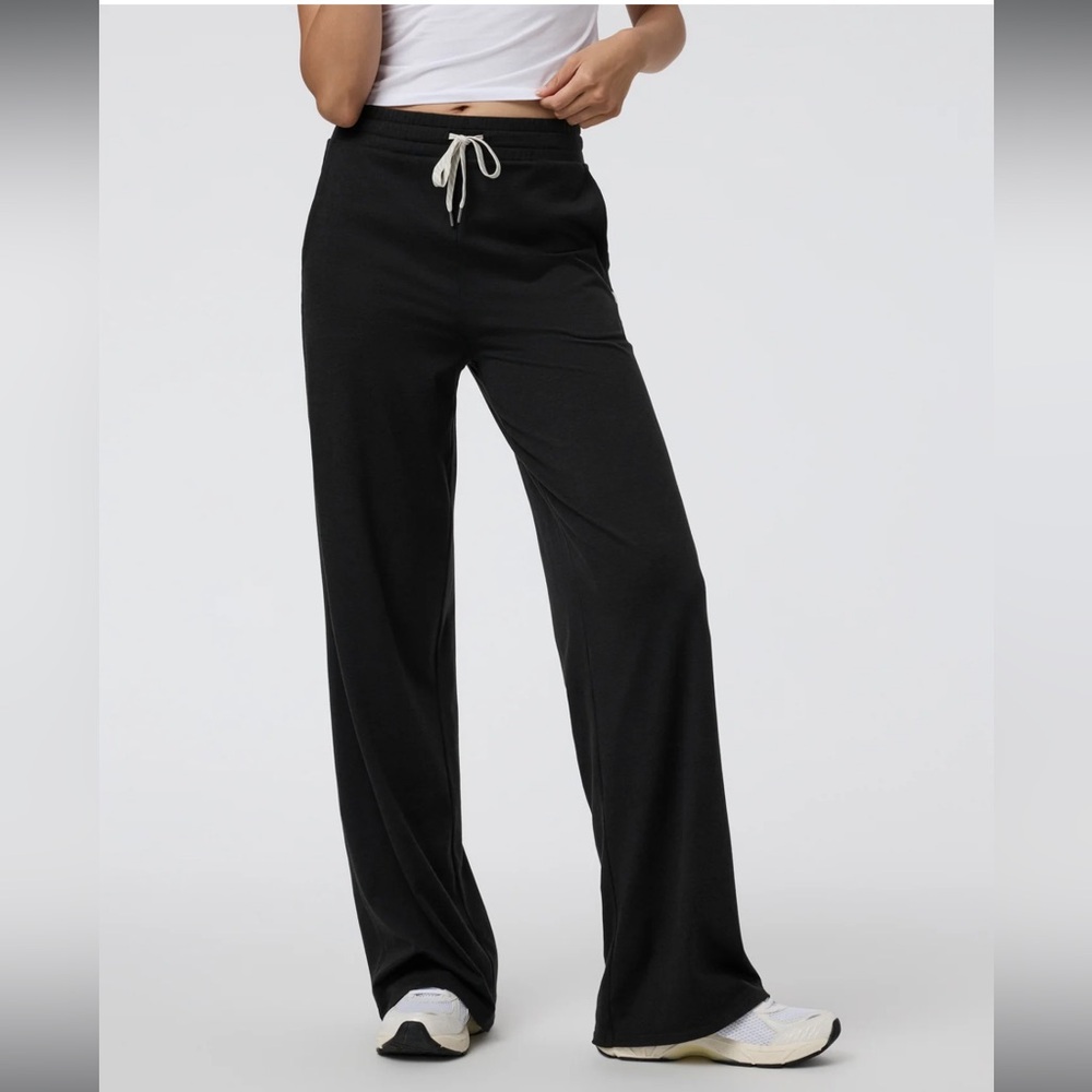 VUORI Halo Essential Wideleg Pants, Black Heather, XS Short